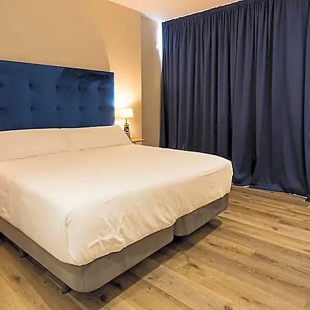מלון Boutique Bahia De פלנסיה